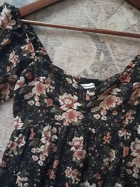 Floral Print Black Babydoll Dress